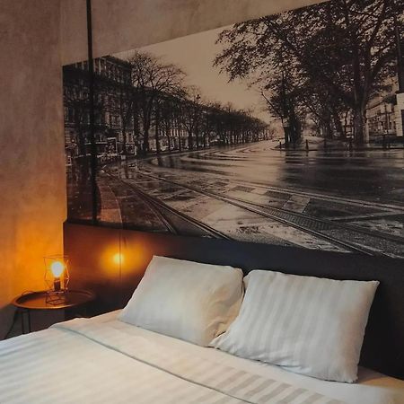 Nava One Hotell Semarang Eksteriør bilde